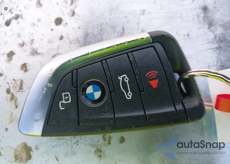 2022 BMW M235 Gran Coupe I xDrive z USA, uszkodzony, nr VIN WBA13AL00N7J96644